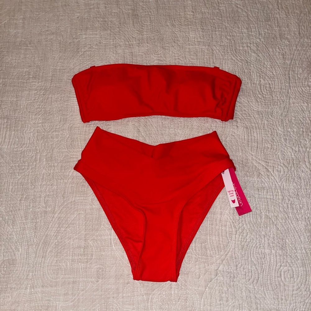 Xhiliration NWT High Leg Crossover Bikini Set